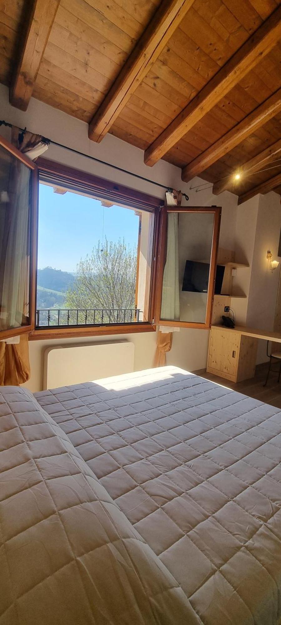 Locanda Gli Ulivi Monteveglio Exterior photo